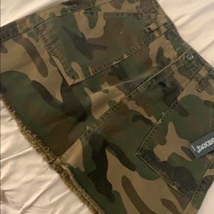 Camo print skirt